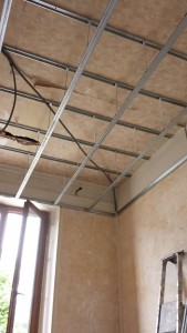 renovation-ossature metallique-faux plafond-champ sur drac